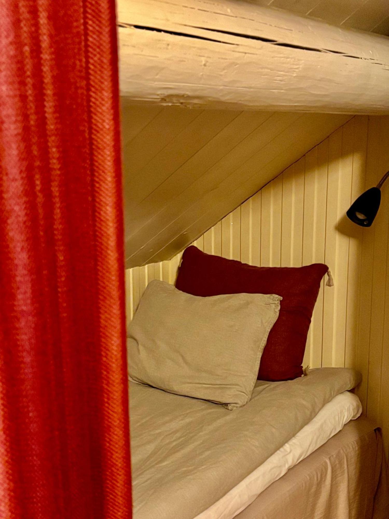 Lydde Gard Hotel Kinna ภายนอก รูปภาพ