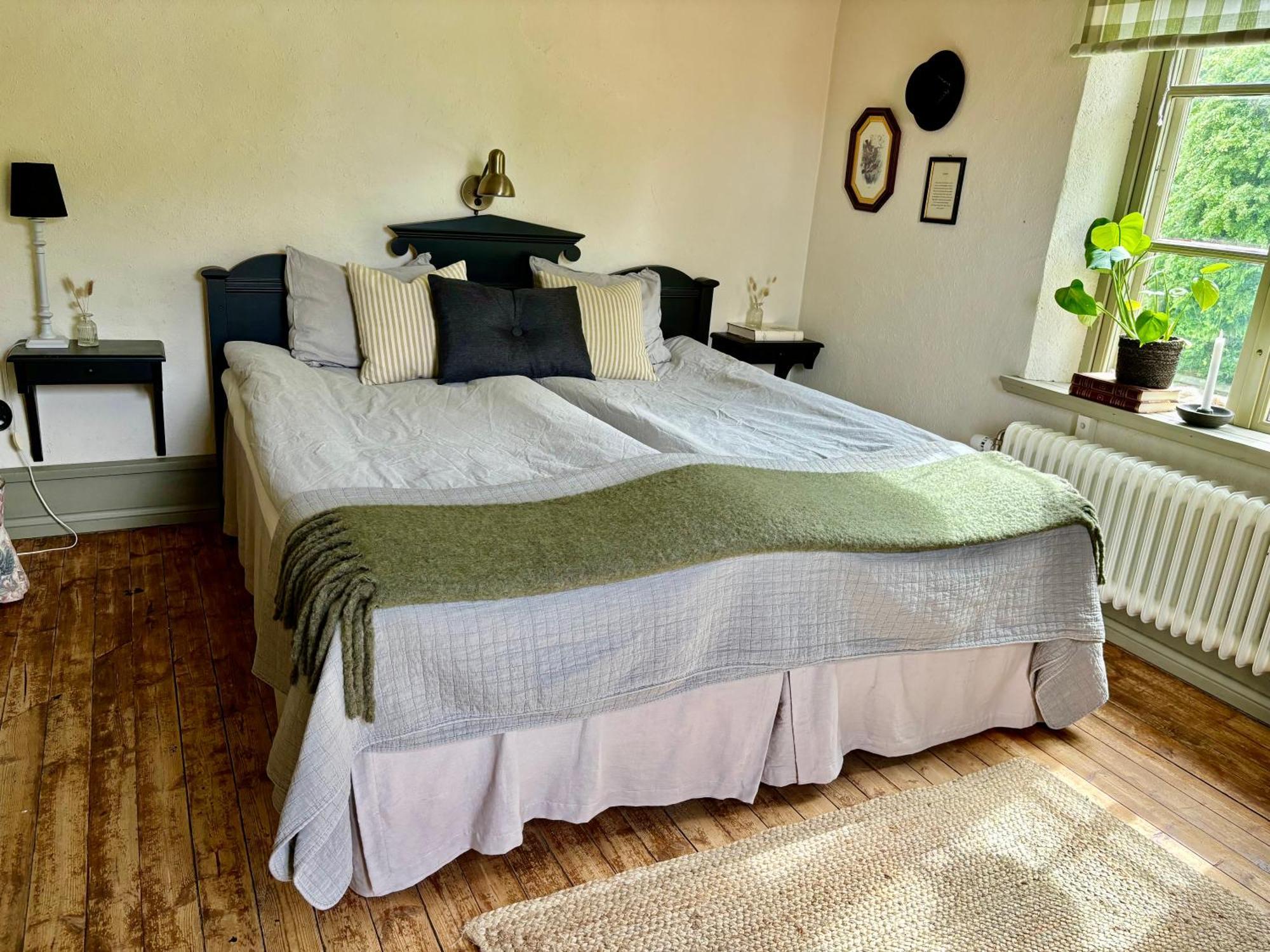 Lydde Gard Hotel Kinna ภายนอก รูปภาพ
