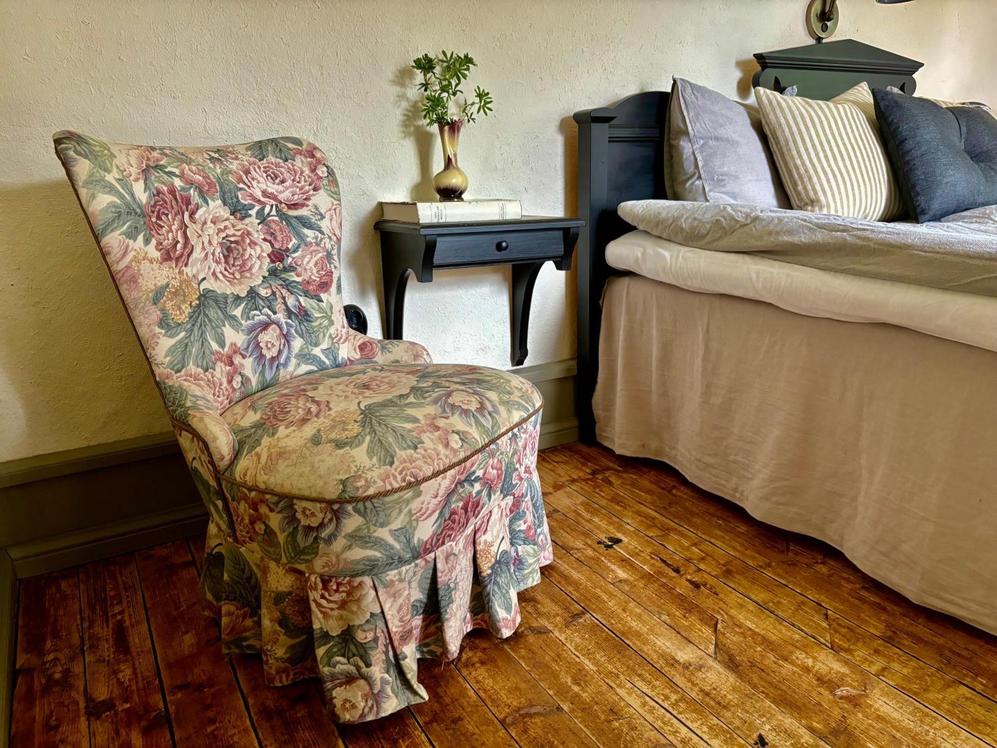 Lydde Gard Hotel Kinna ภายนอก รูปภาพ